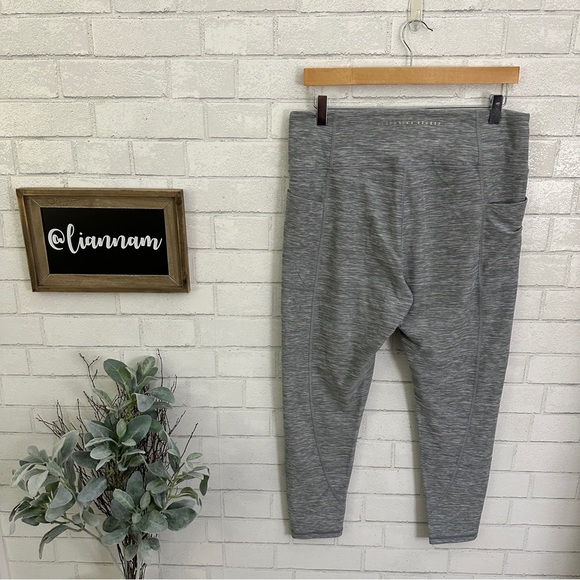 VICTORIA’S SECRET Gray Side Pocket 7/8 Length Leggings - Picture 7 of 10